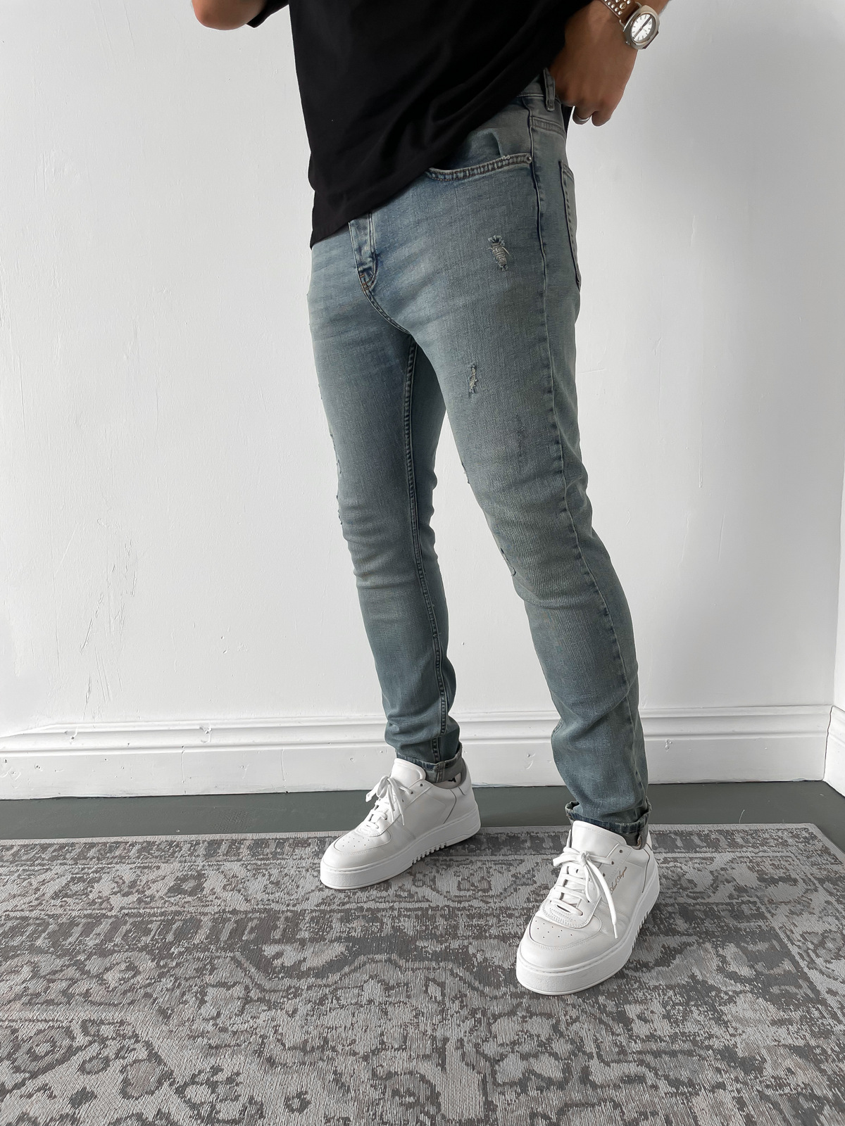 STD Çizik Yırtıklı Eskitme Mavi Jean D-6386