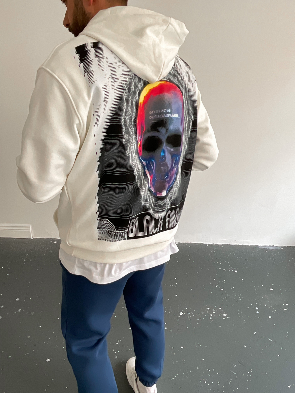 Ekru Cosmow Kapüşonlu Sweat BLA-003