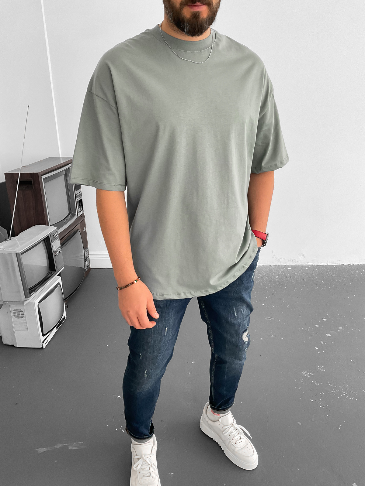 Yeşil Oval Kesim Basic T-Shirt BY-1202