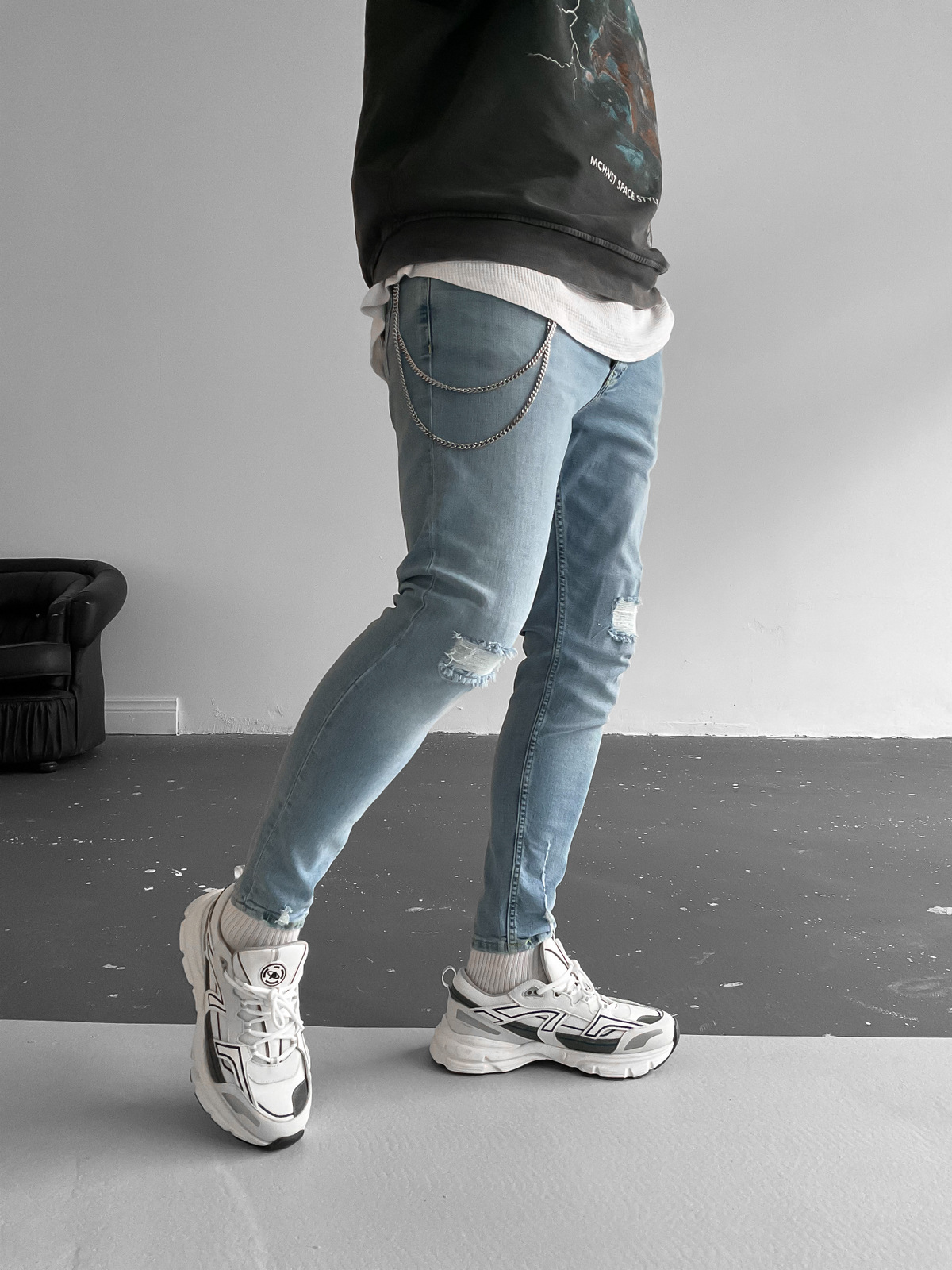 Açık Mavi Zincirli Yırtık Detaylı Slim Fit Pantolon RS-2035