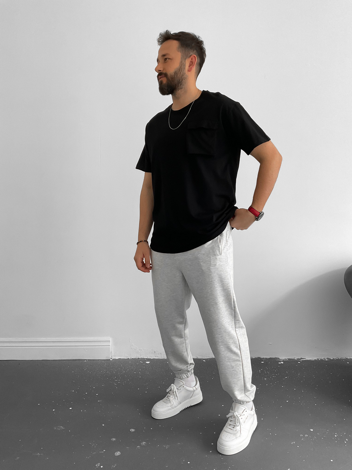 Siyah Önü Cepli Basic T-Shirt C-683