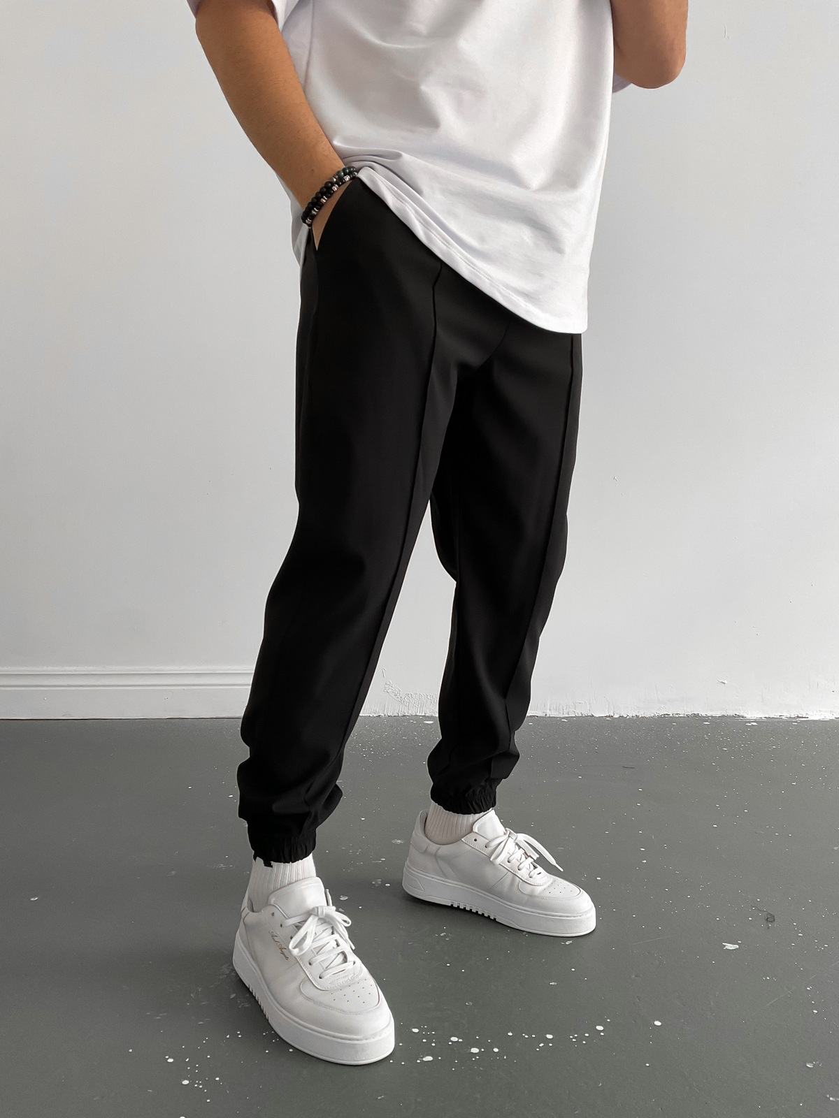Siyah Dikişli Jogger K-874