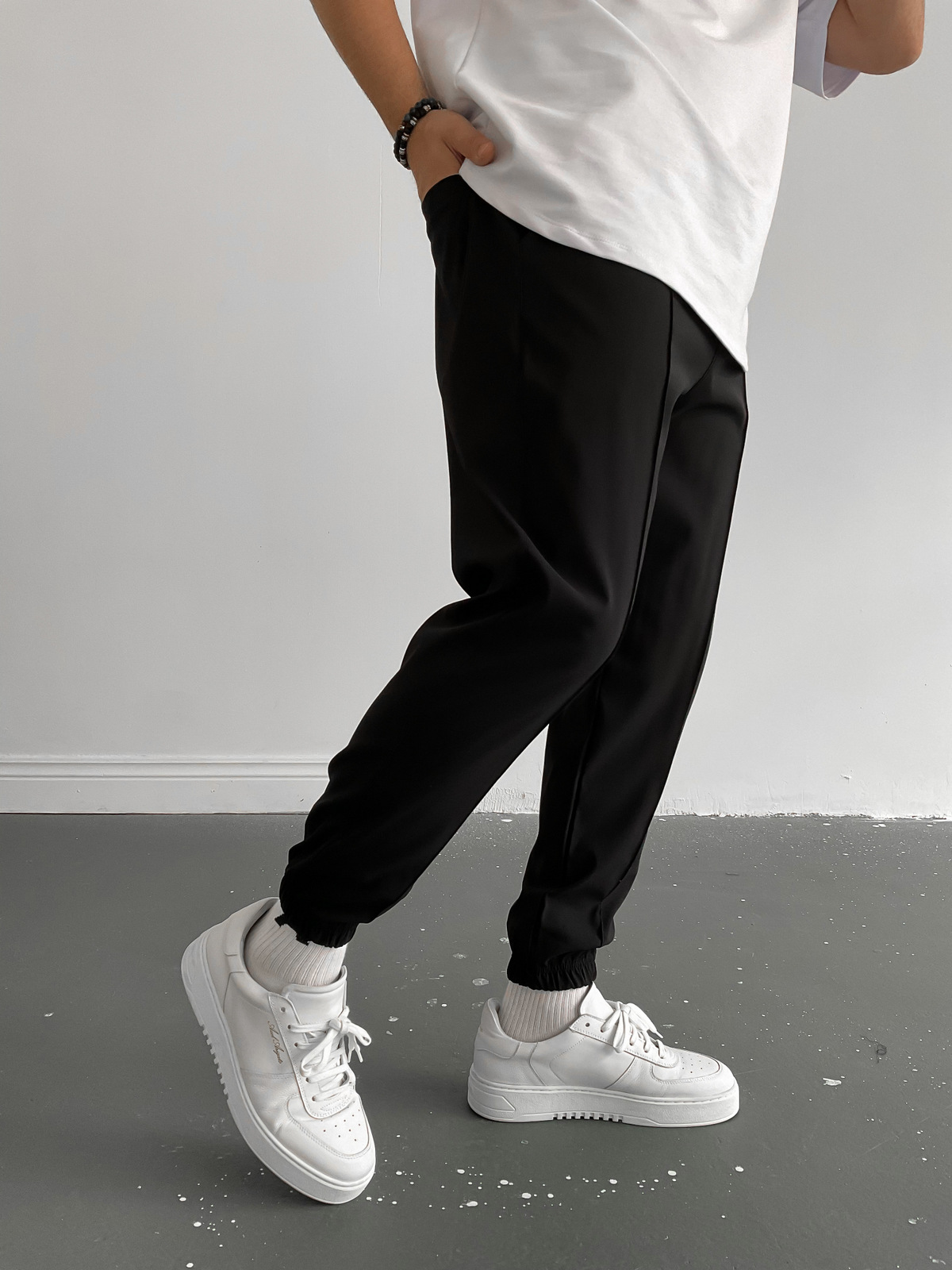 Siyah Dikişli Jogger K-874