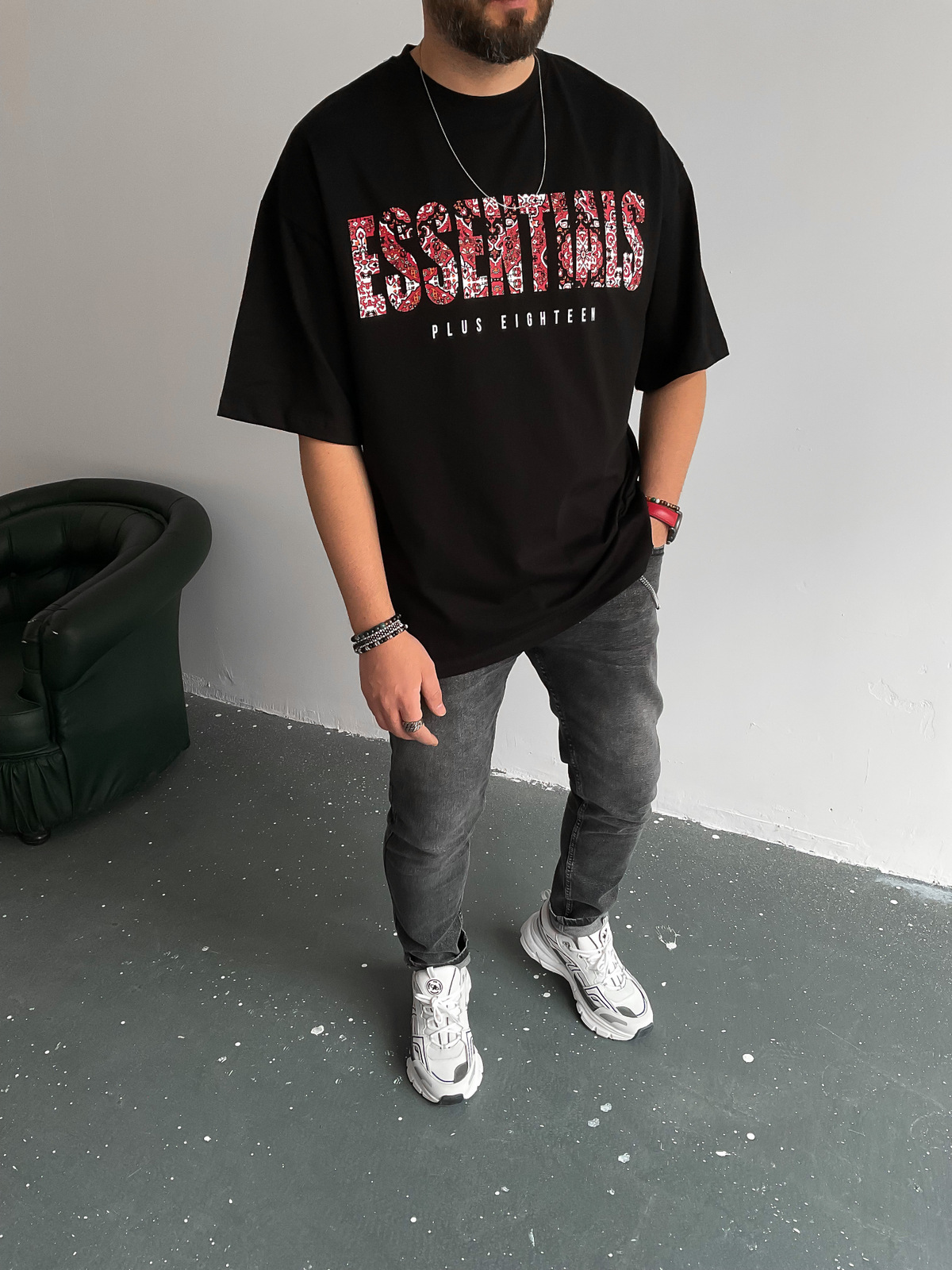 Siyah Essentials Baskılı T-Shirt ET-0003