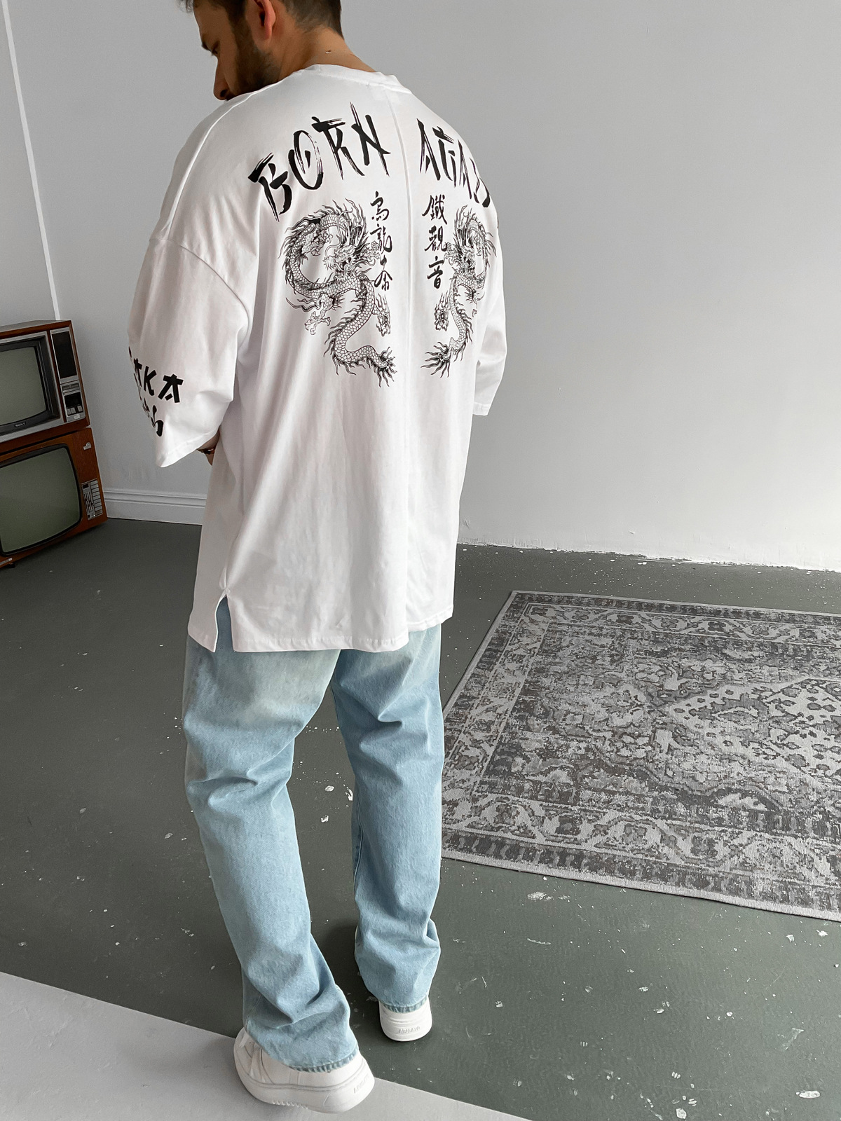 Beyaz Dragon Baskılı T-Shirt M-1640