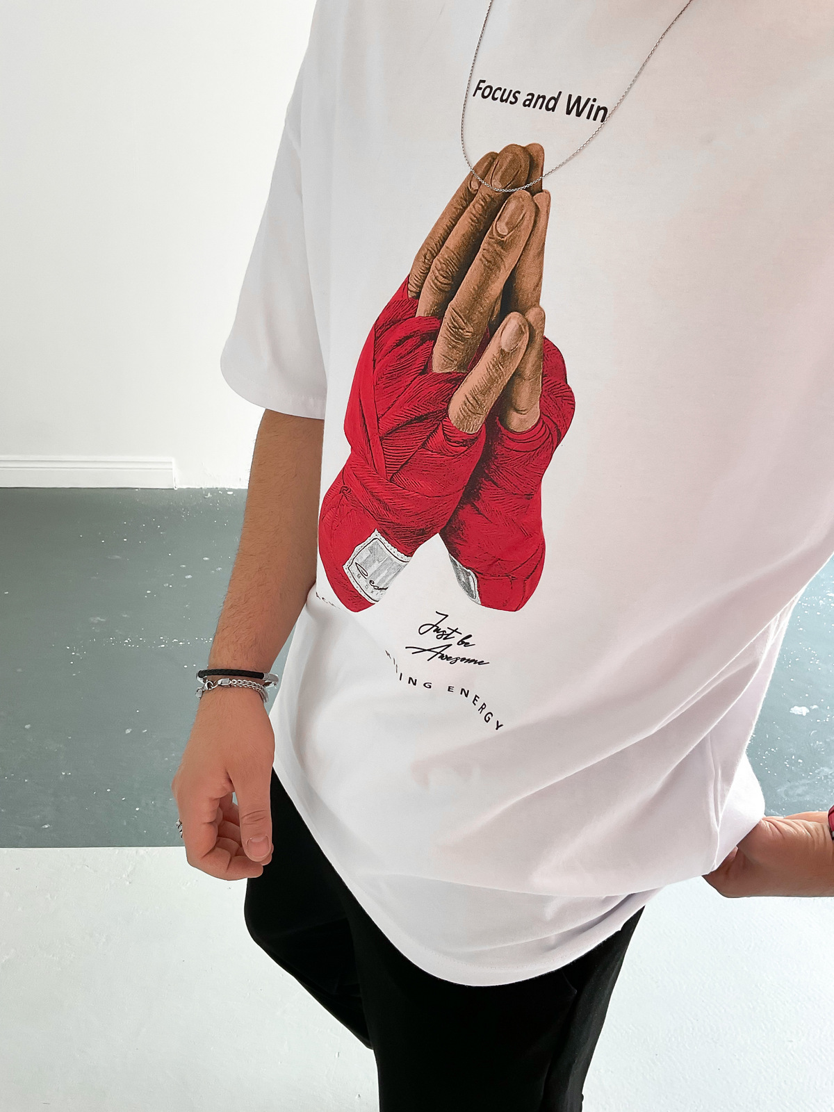 Beyaz Focus and Win Baskılı T-Shirt M-1620