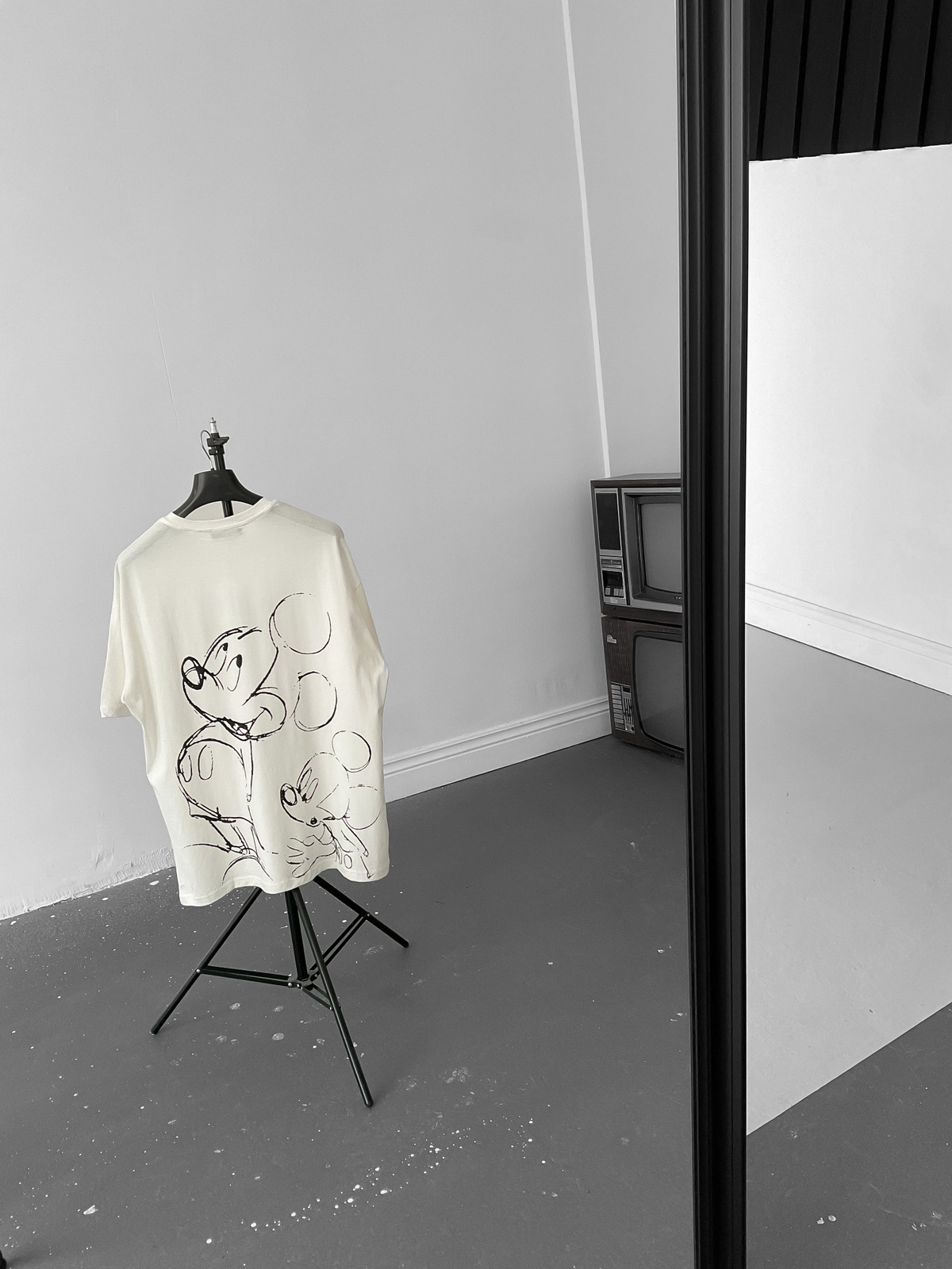 Beyaz Mickey Baskılı T-Shirt JJ-119