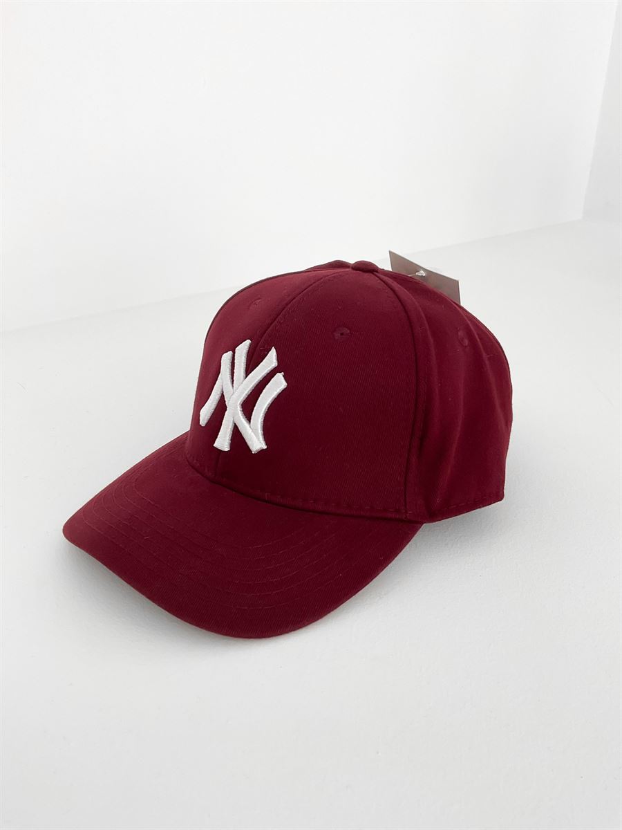 Bordo Beyaz NY Nakışlı Şapka