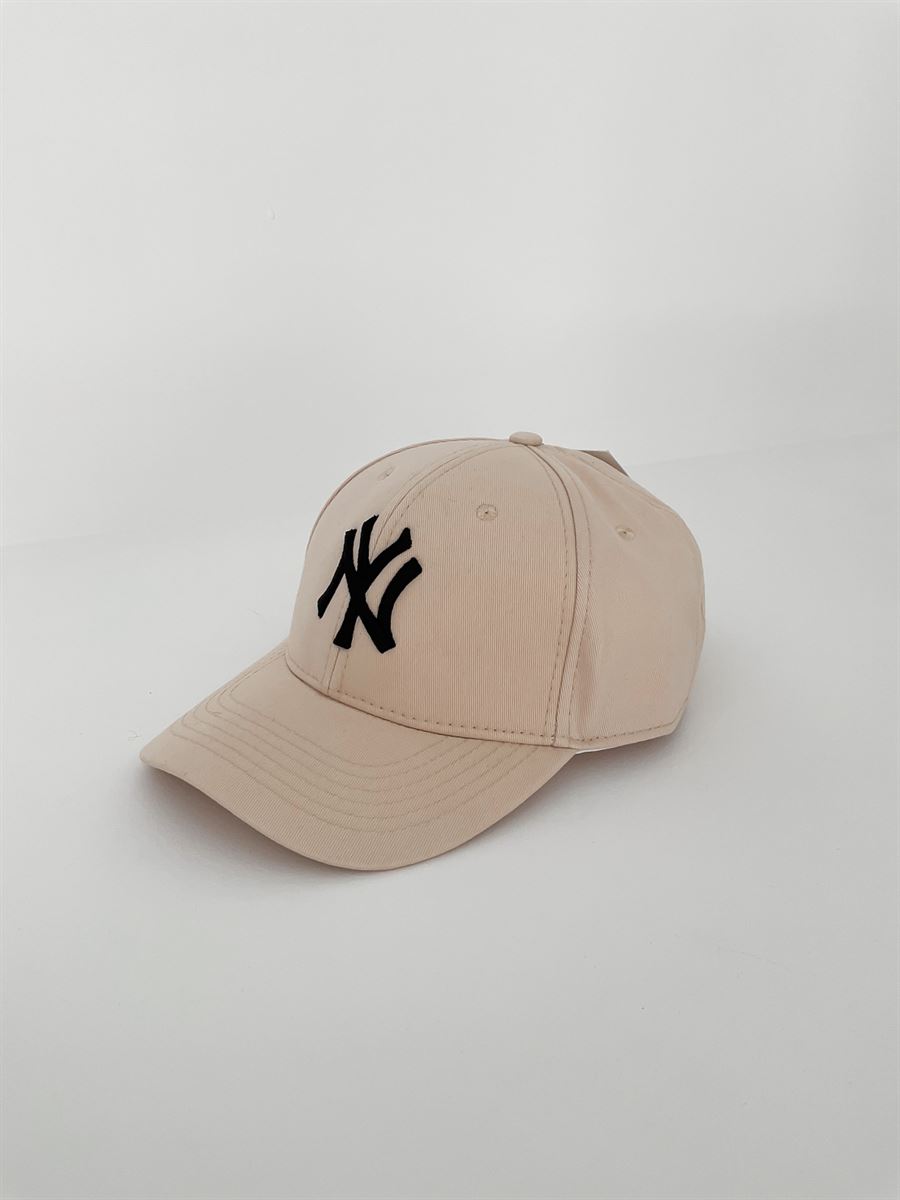 Bej Siyah NY Nakışlı Şapka