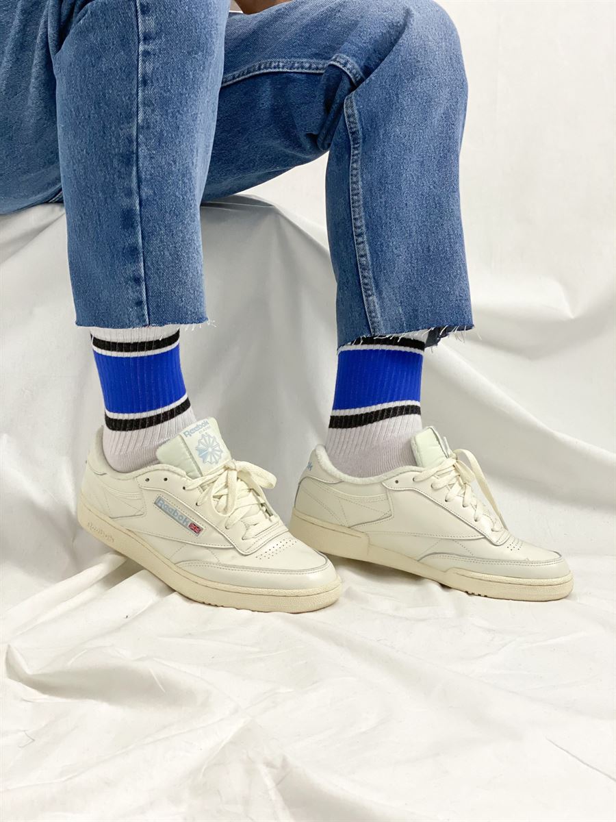 STD Büyük Mavi Şeritli Beyaz Çorap