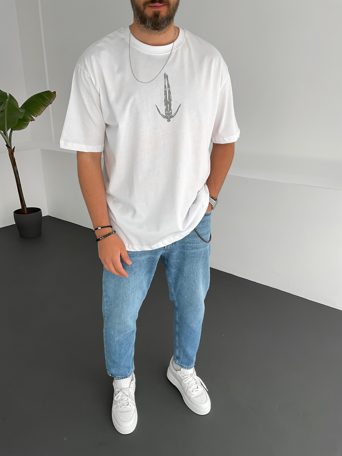 Beyaz Human Baskılı T-Shirt C-1026