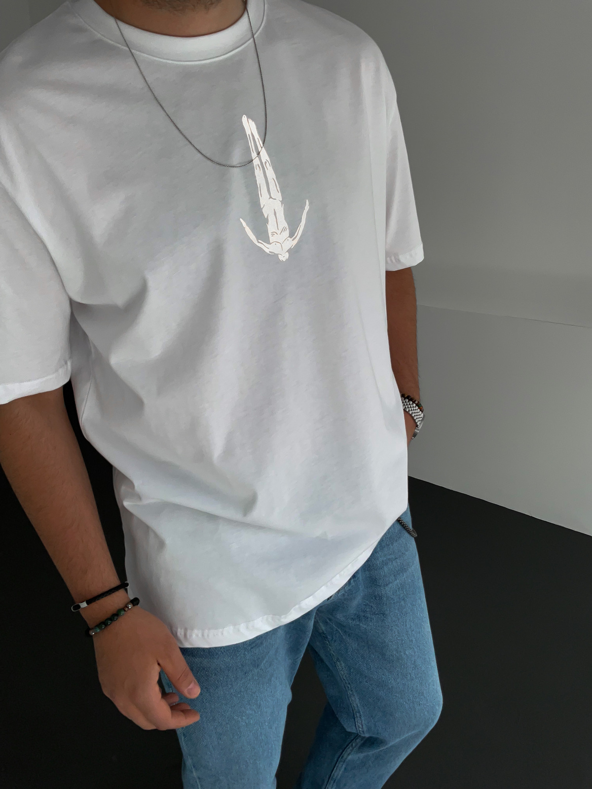Beyaz Human Baskılı T-Shirt C-1026