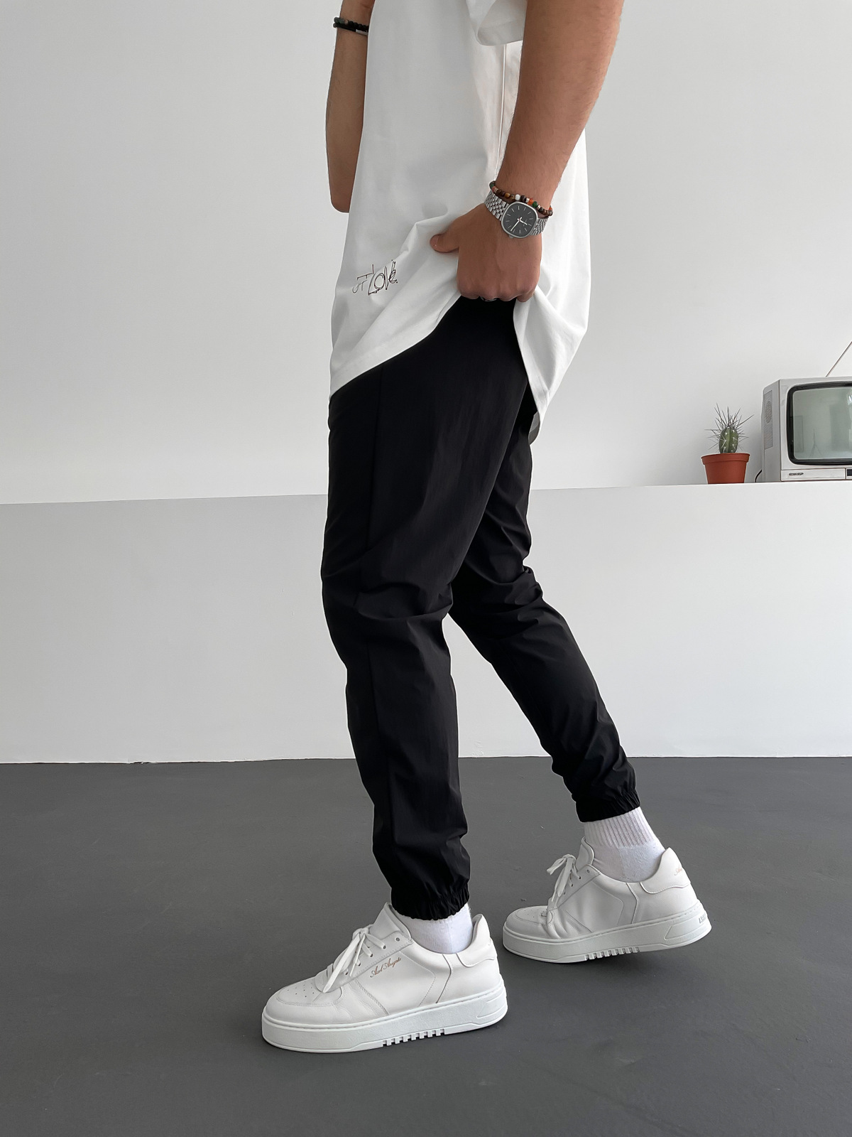 Siyah Paraşüt Kumaş Basic Jogger B-3020