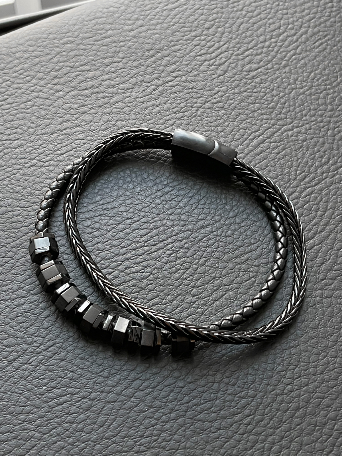 STD L-105 Bileklik