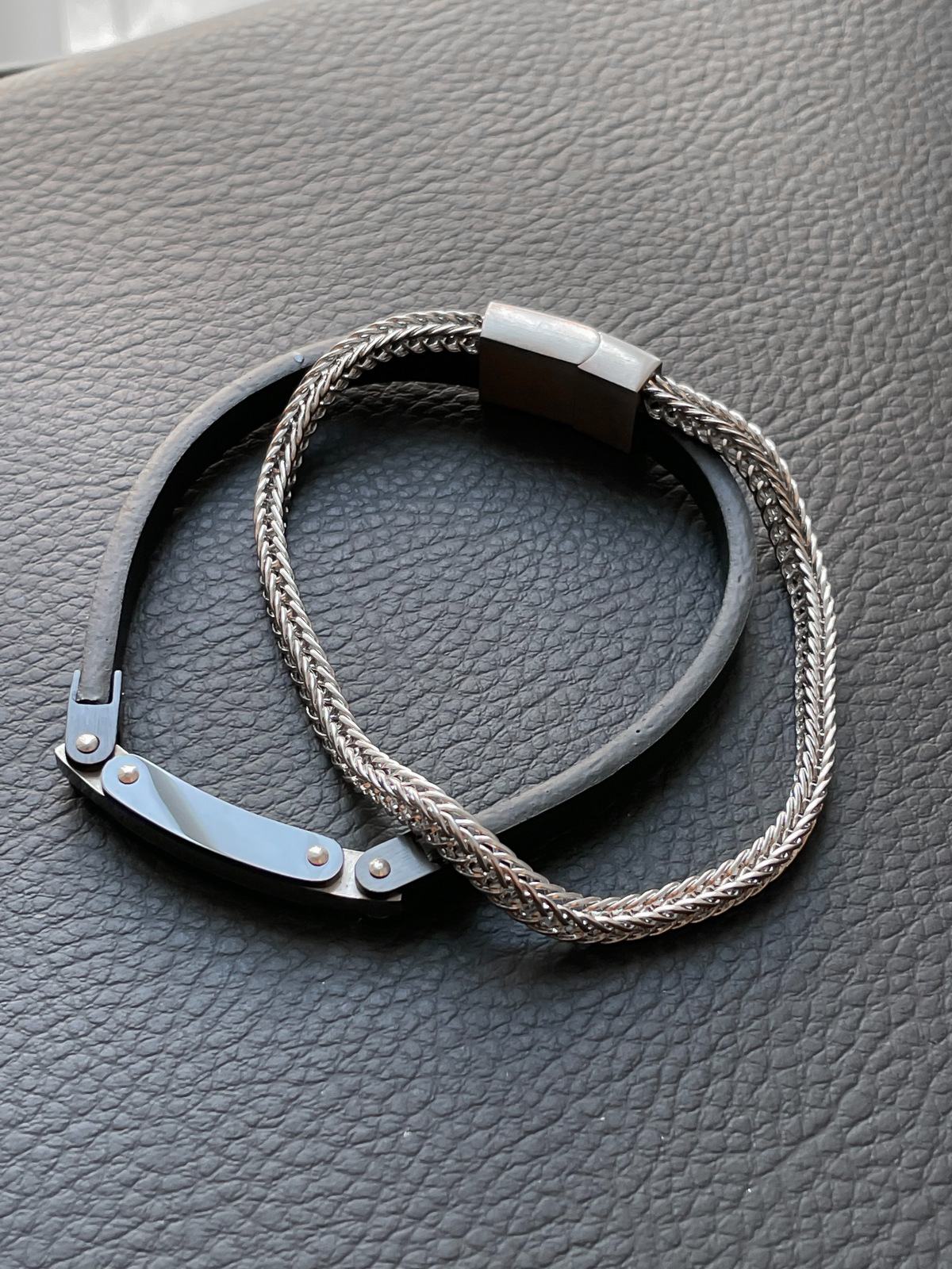 STD L-107 Bileklik
