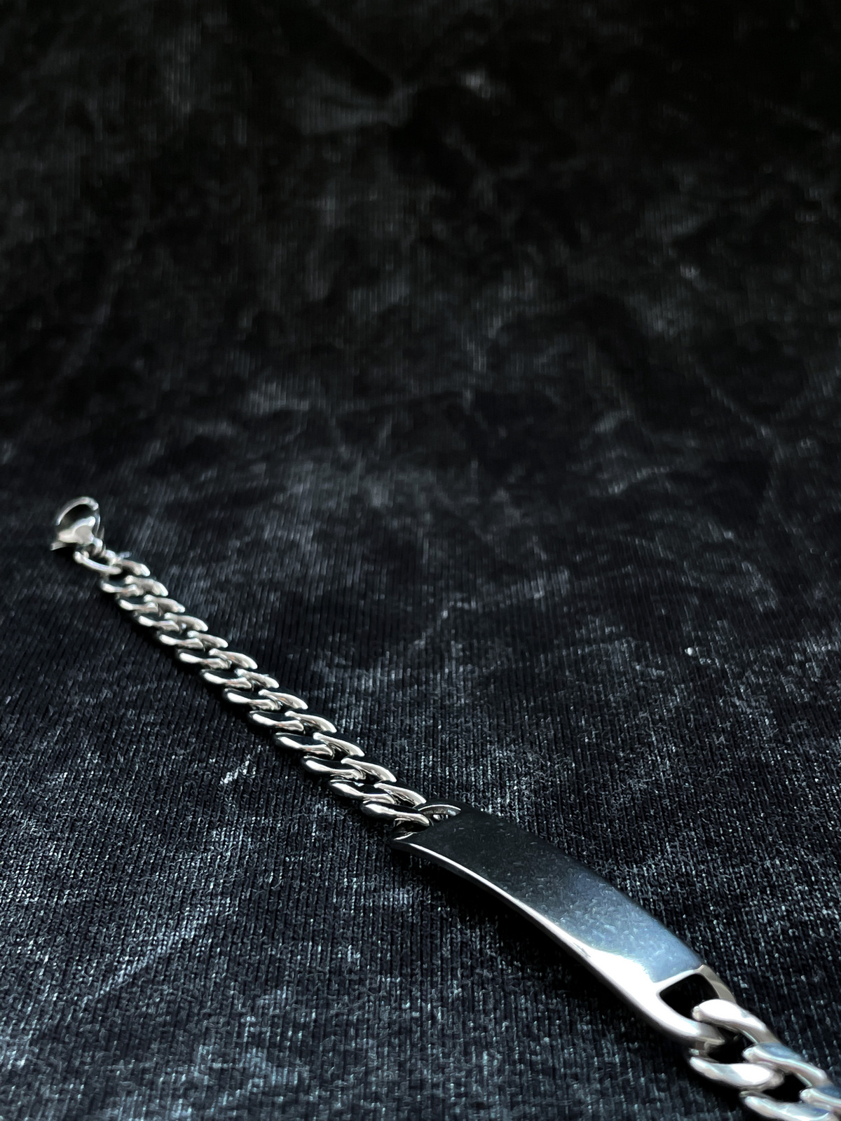 Gümüş Rengi Bileklik BLK-012
