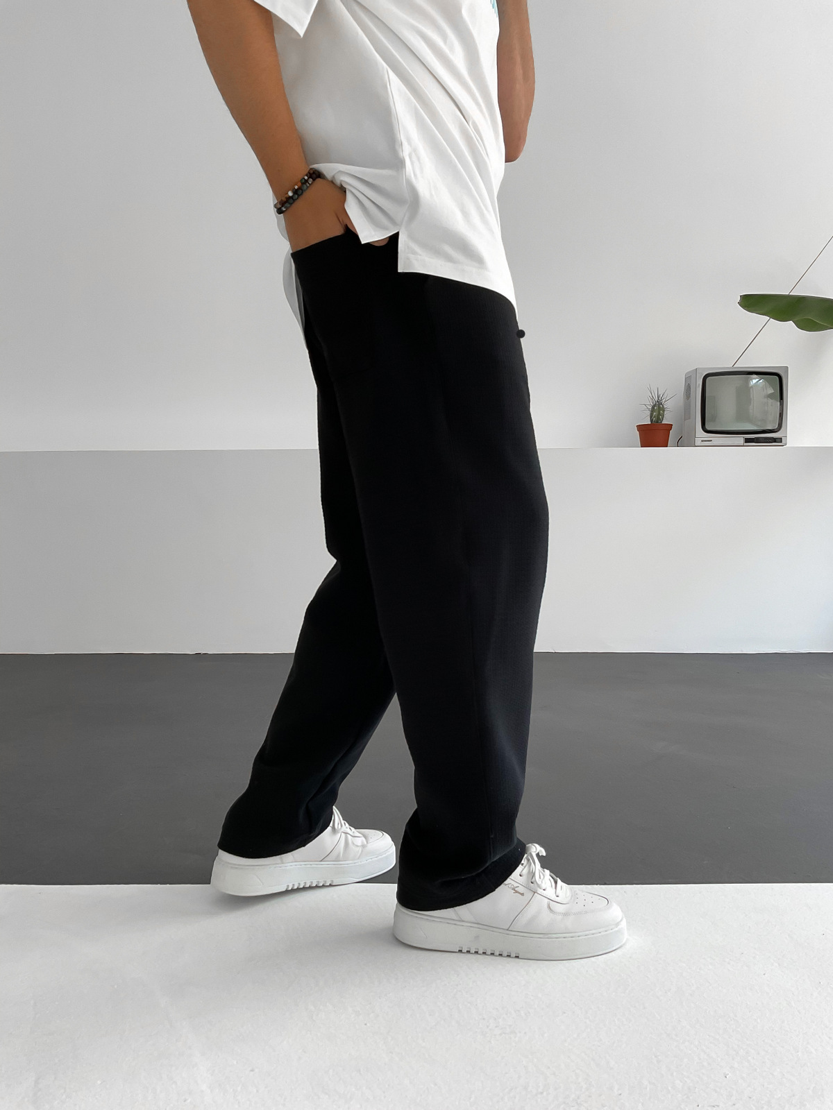 Siyah Bol Kalıp Örme Pantolon C-6123