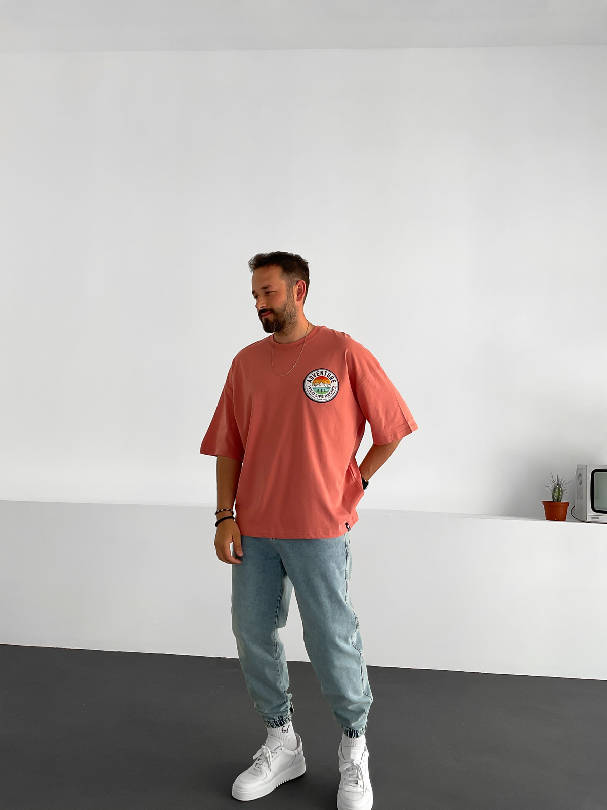 Gül Kurusu Adventure Patchli T-Shirt C-721
