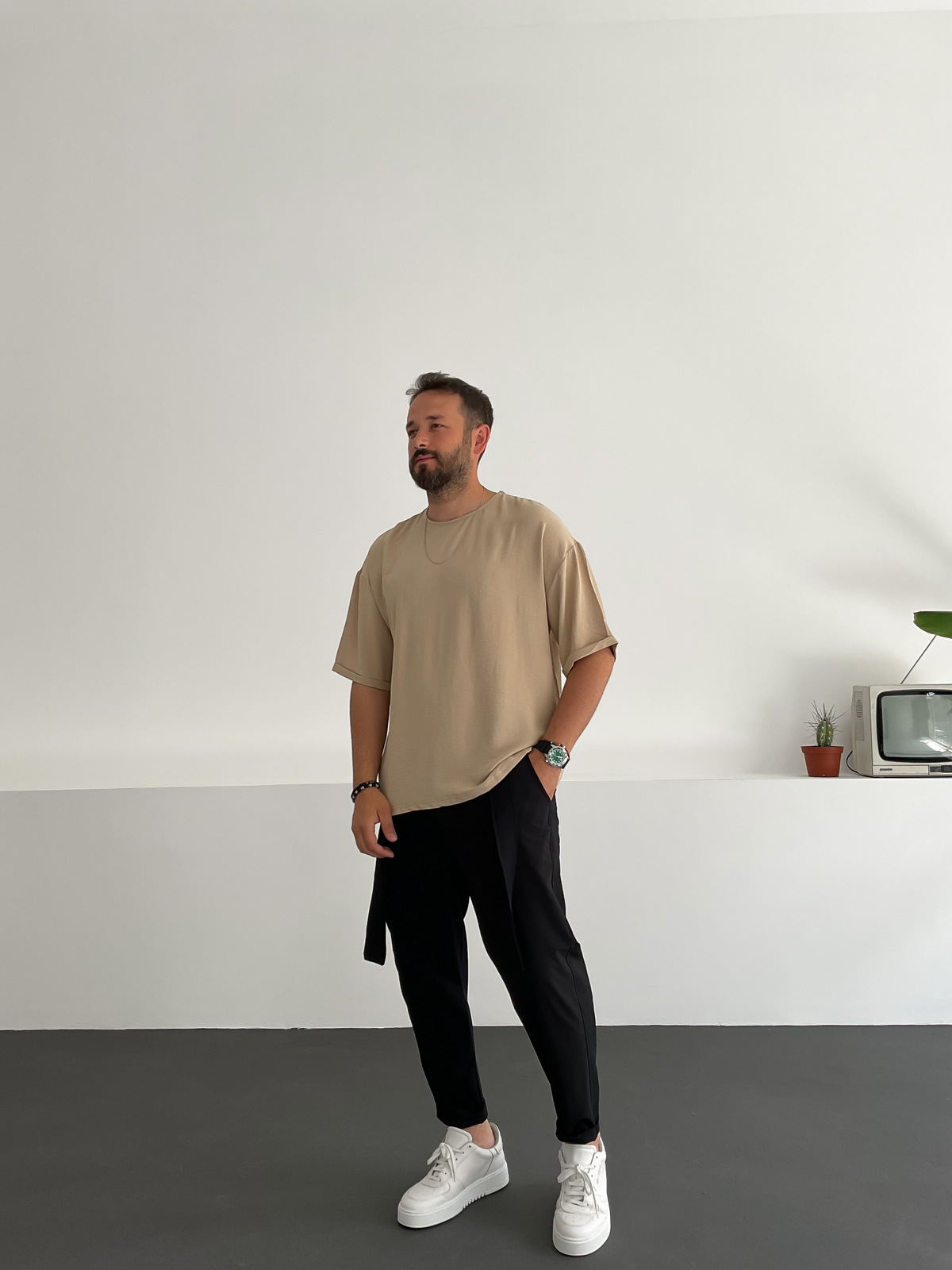 Krem Krep Kumaş T-Shirt V-22-339
