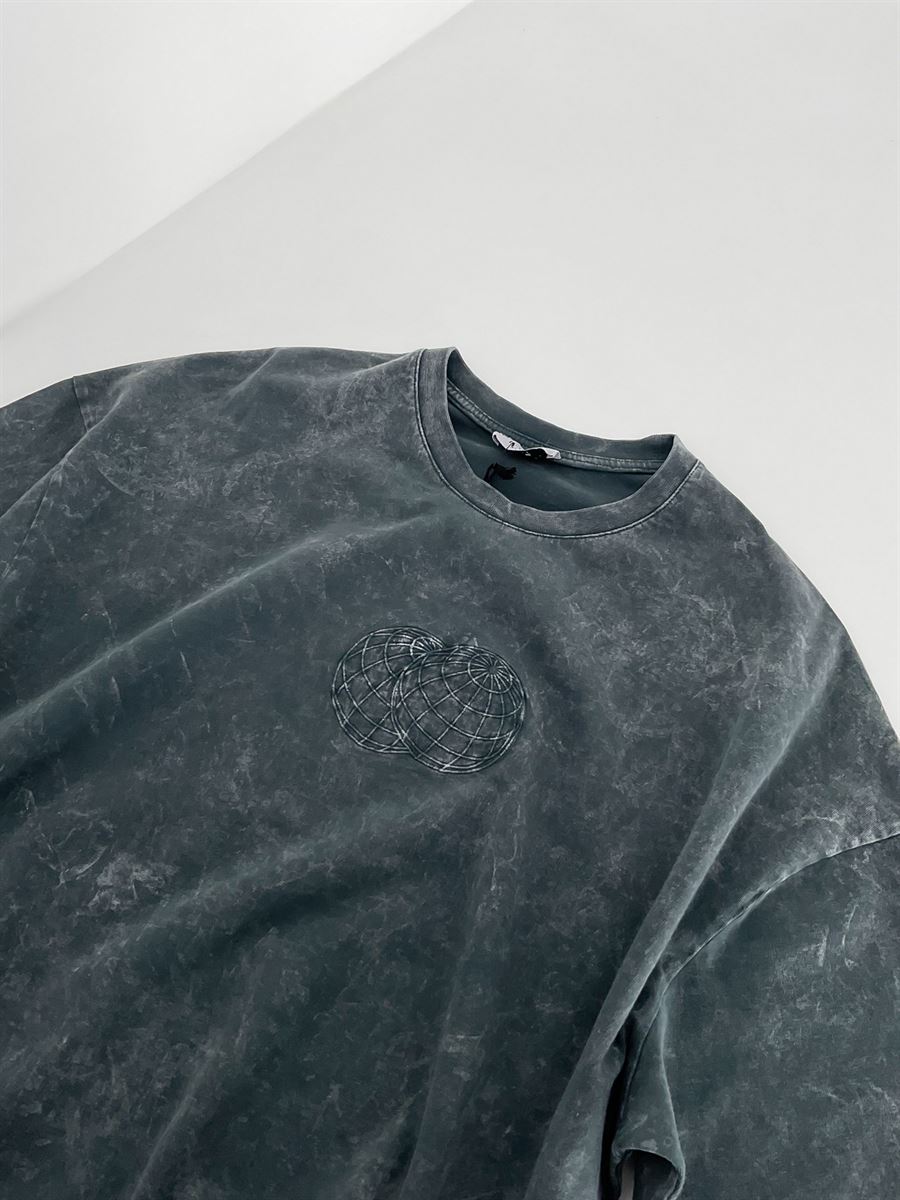 Siyah World Nakışlı Yıkamalı T-Shirt BY-1250