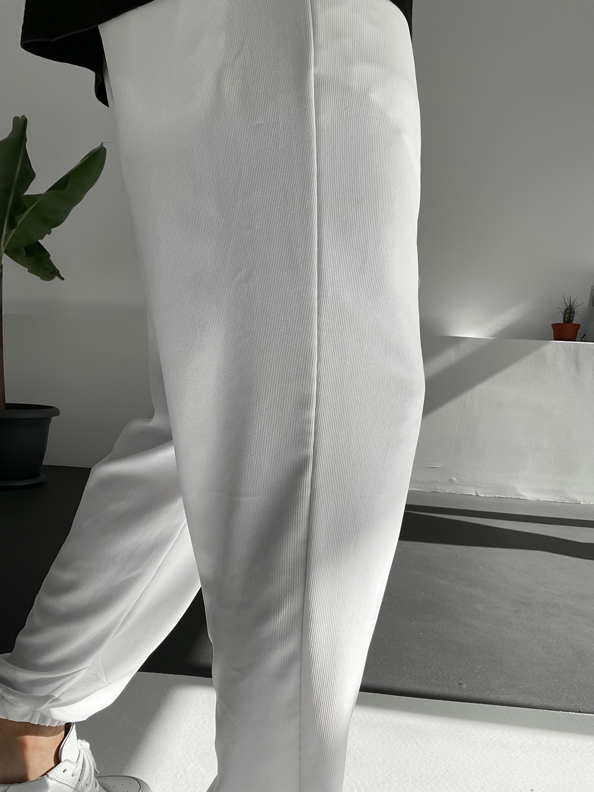 Beyaz Kuşaklı Dökümlü Pantolon C-6097-G1