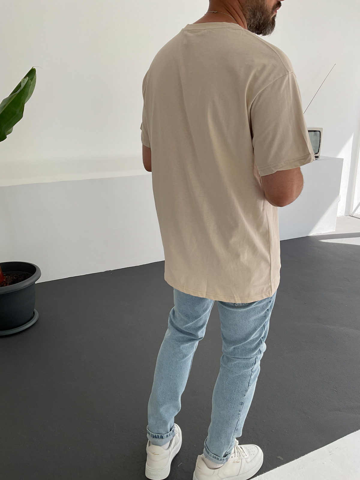 Bej Önü Cepli Basic T-Shirt C-683