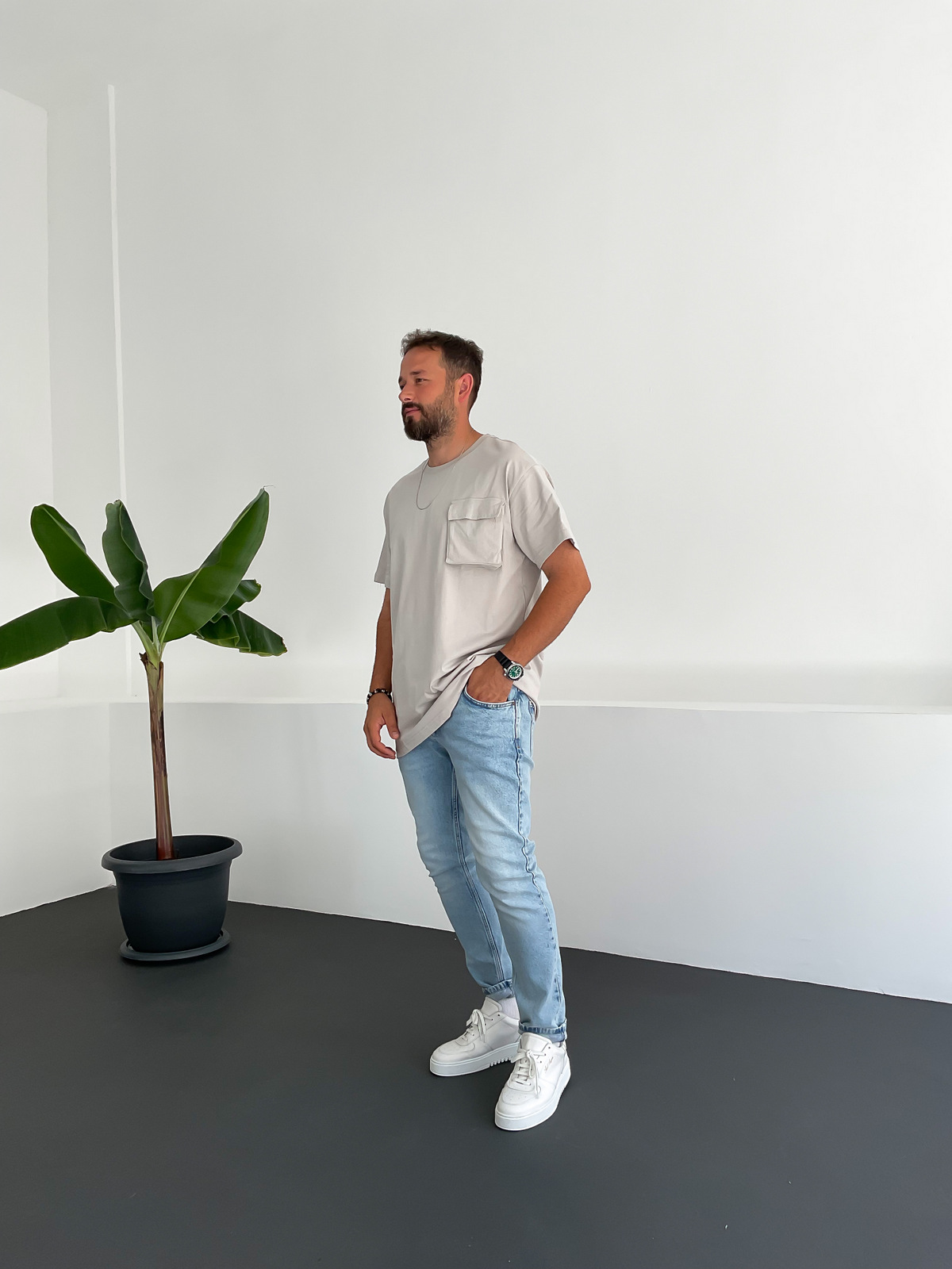 Taş Önü Cepli Basic T-Shirt C-683