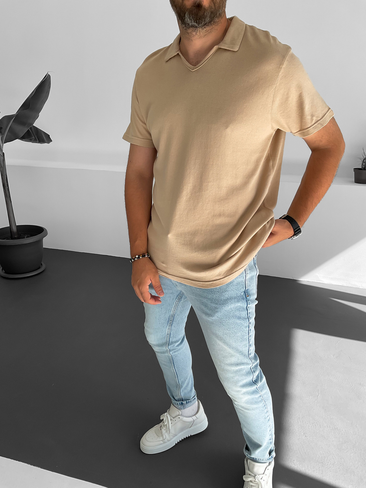 Bej Yakalı Cotton T-Shirt C-111
