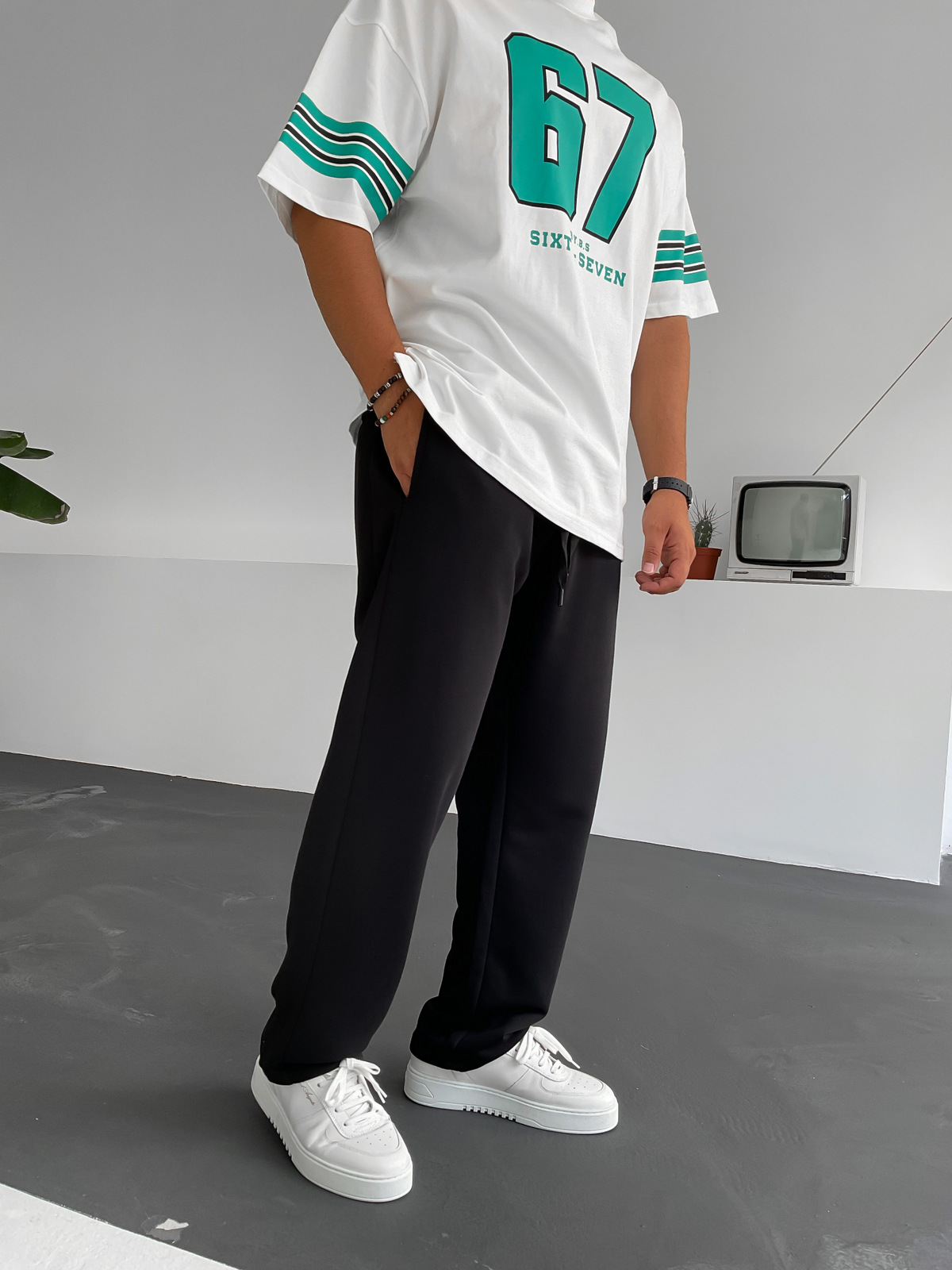 Siyah Boru Paça Basic Eşofman BY-1255