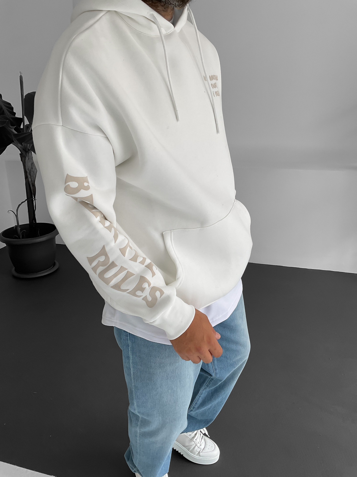Beyaz View Kabartmalı Kapüşonlu Sweat B-2010
