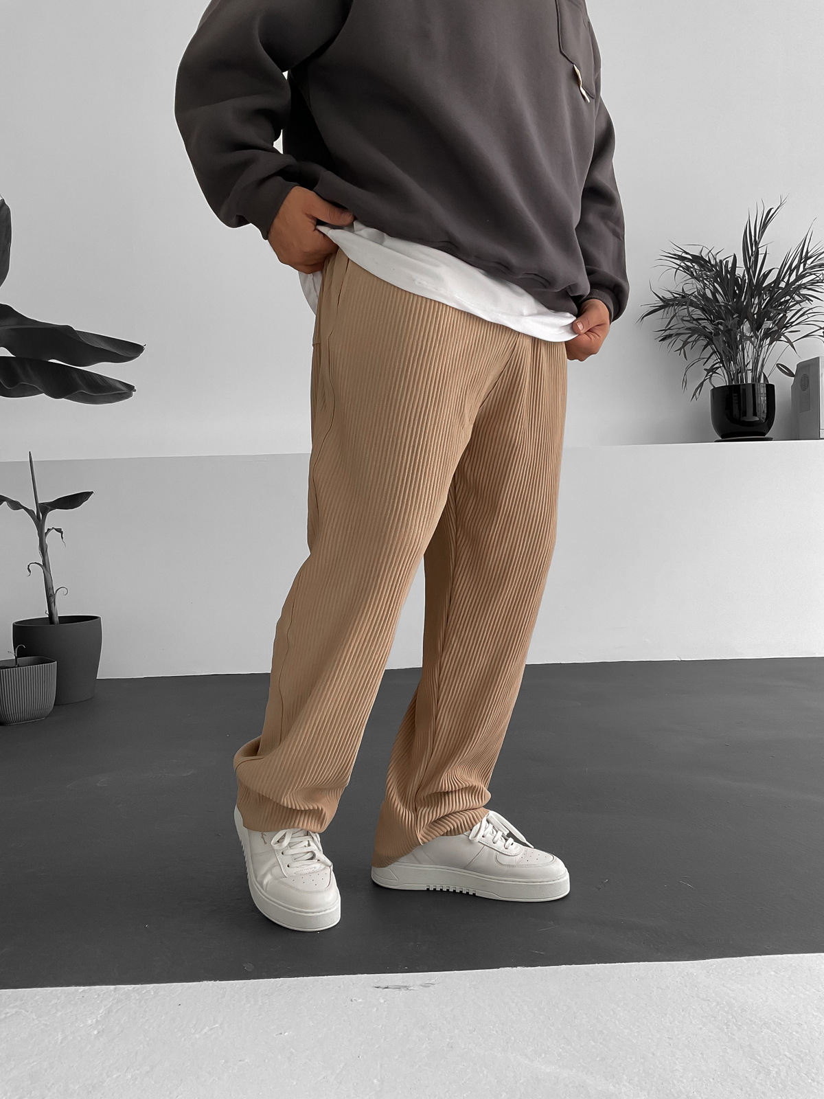 Bej Kalın Fitilli Boru Paça Pantolon V-10211