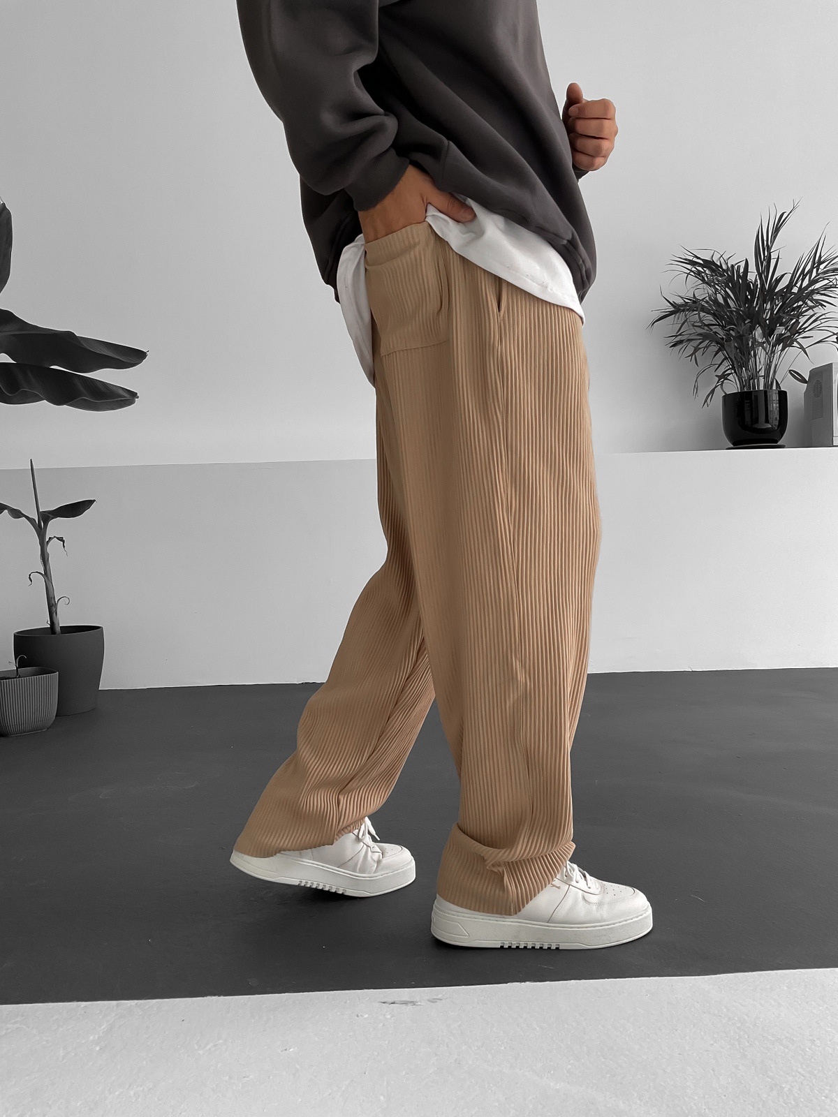 Bej Kalın Fitilli Boru Paça Pantolon V-10211