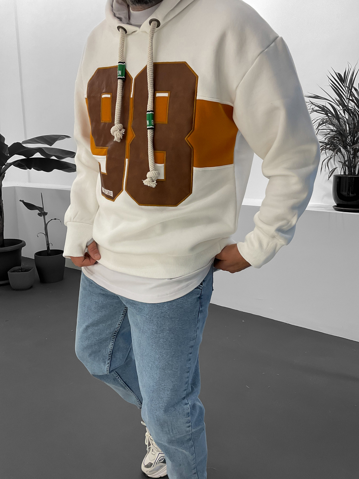 Beyaz 98 Kabartmalı Kapüşonlu Sweat ET-