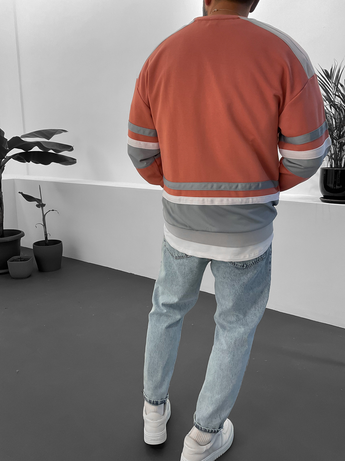 Pudra 22 Nakışlı Sweat ET-