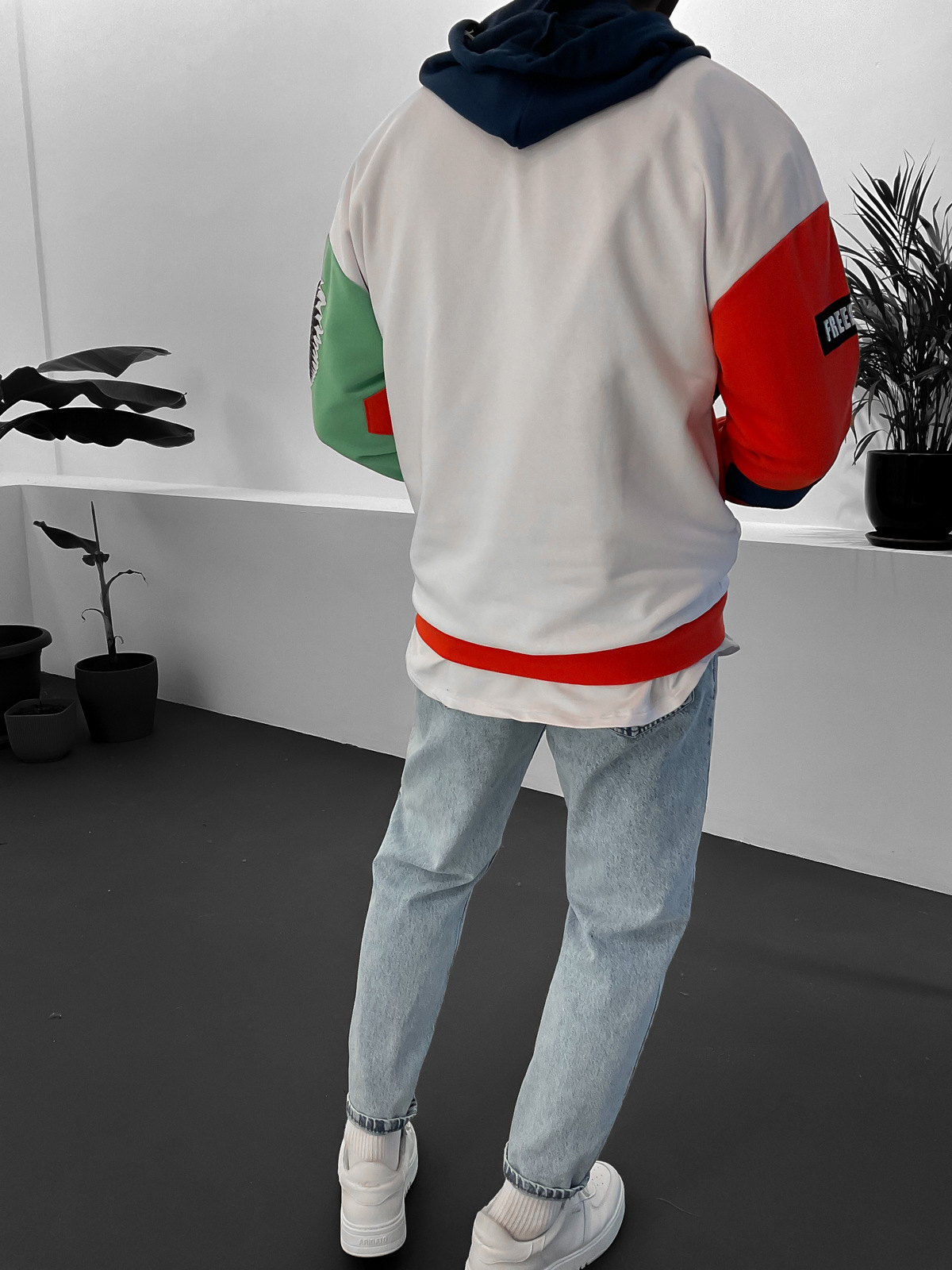 Lacivert Street Nakışlı Kapüşonlu Sweat ET-