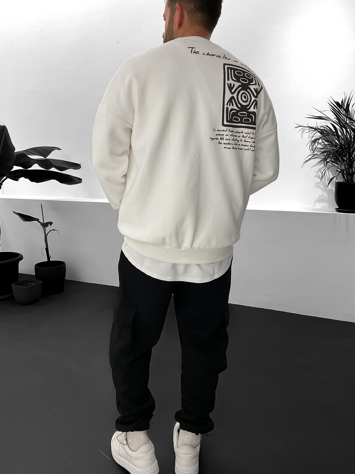Beyaz Character Baskılı Sweat B-2067