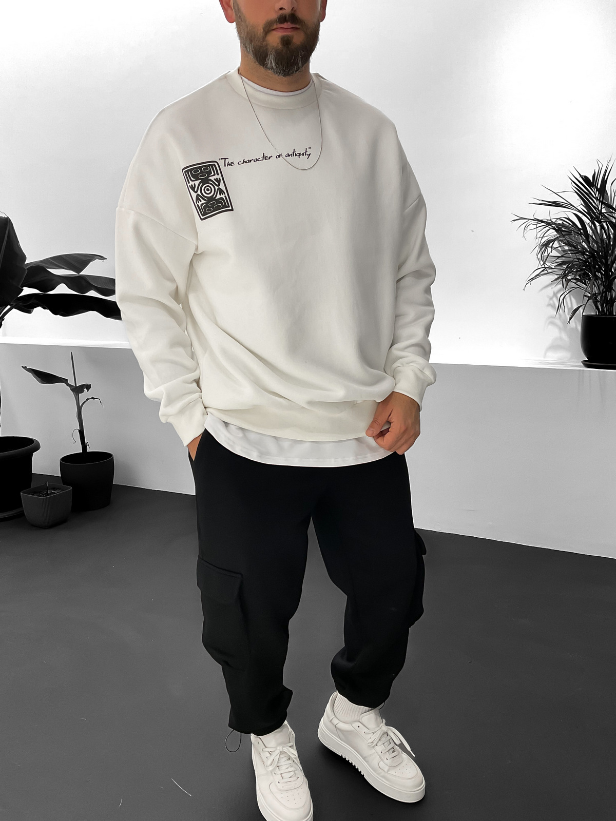 Beyaz Character Baskılı Sweat B-2067