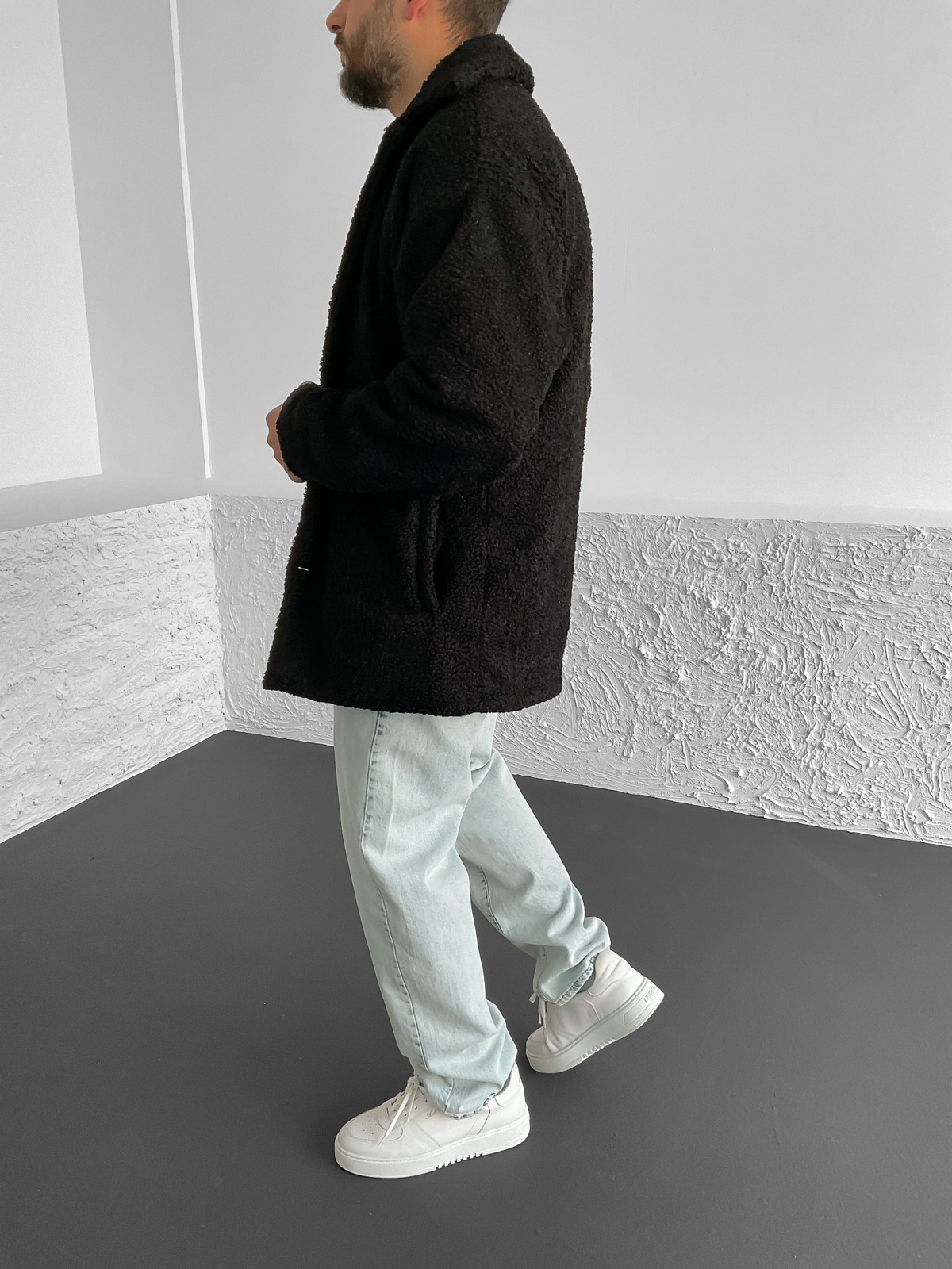 Siyah Düğmeli Peluş Ceket RC-2326