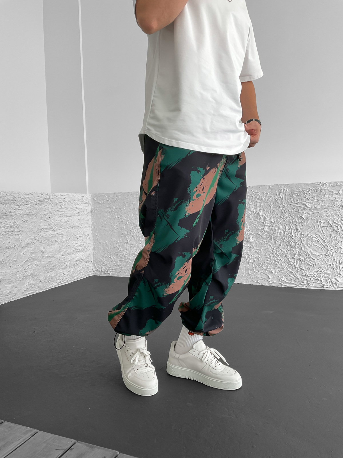 Yeşil Stoper Paça Fırça Desenli Pantolon C-6198