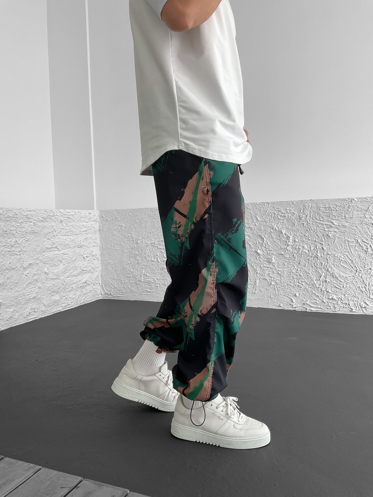 Yeşil Stoper Paça Fırça Desenli Pantolon C-6198