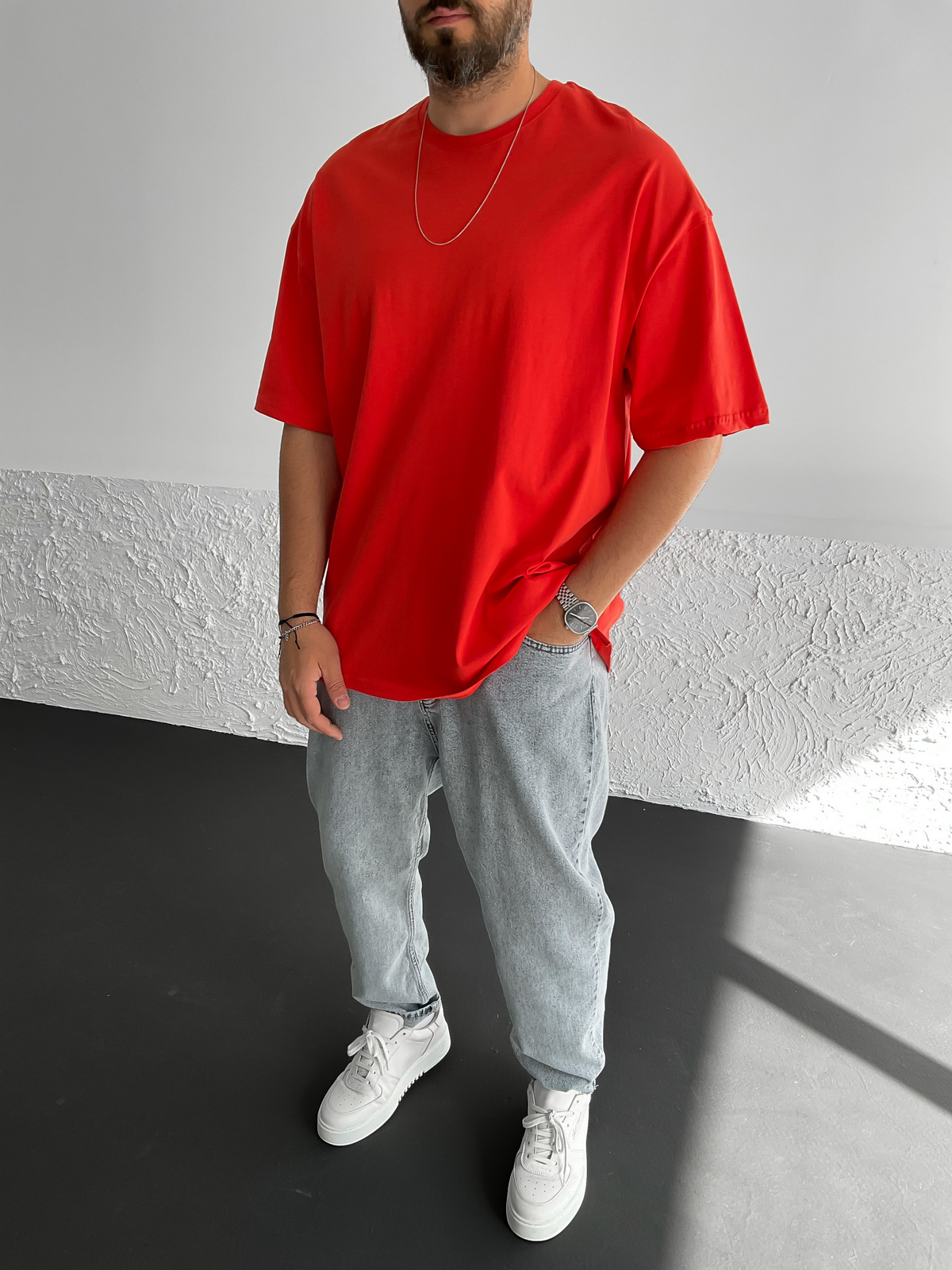 Kırmızı Yırtmaçlı Basic Oversize T-Shirt BY-1268