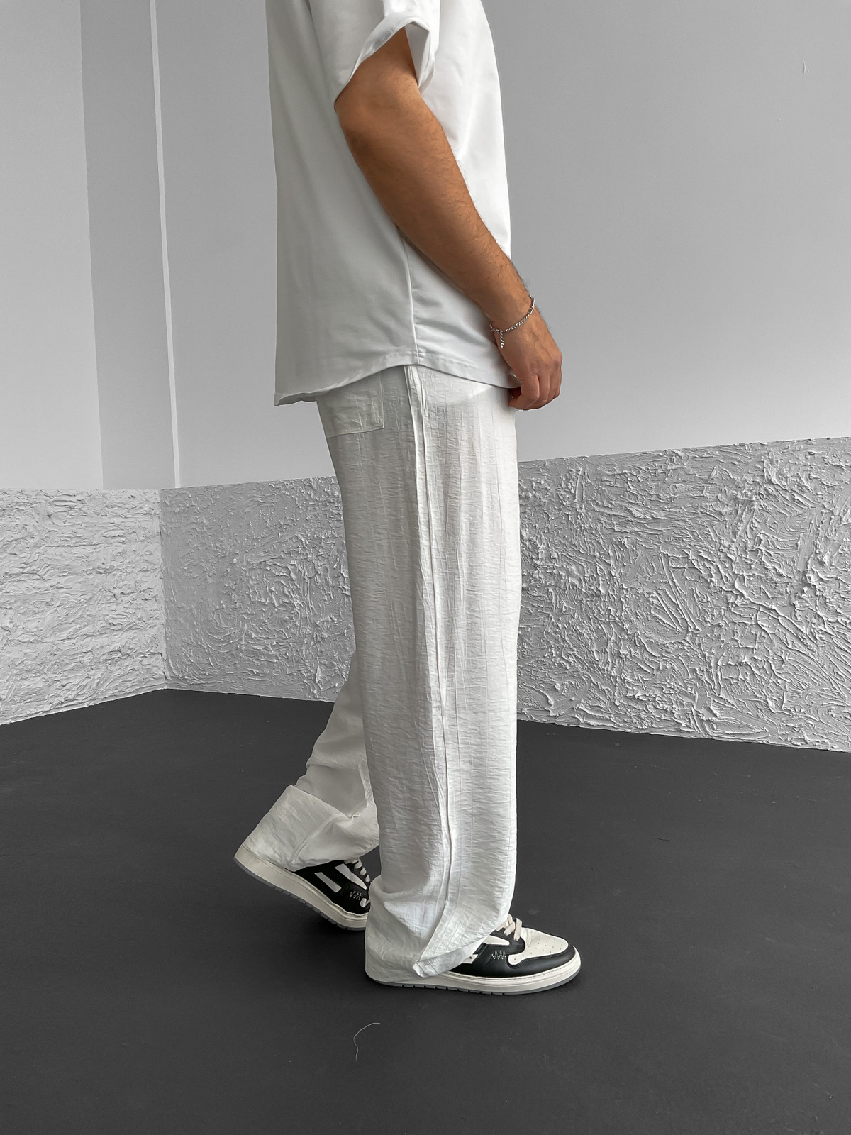 Beyaz Çilek Kumaş Baggy Pantolon G-5232