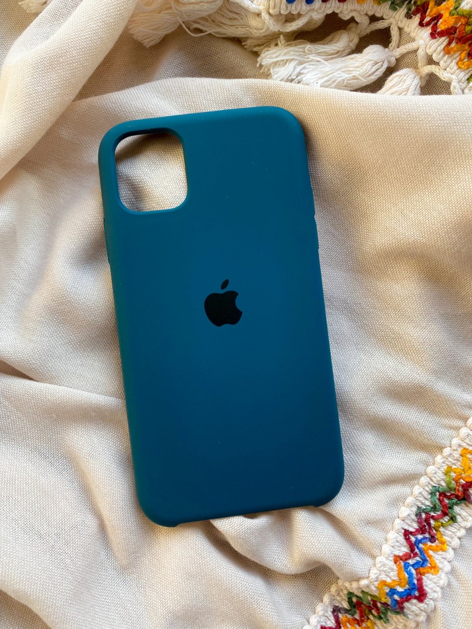 Petrol Mavisi Lansman Kılıf (iPhone11)