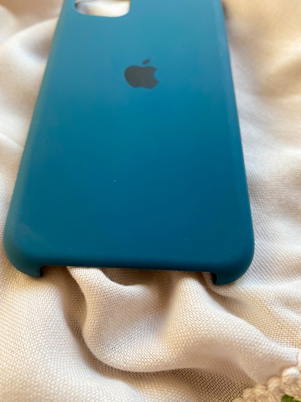 Petrol Mavisi Lansman Kılıf (iPhone11)