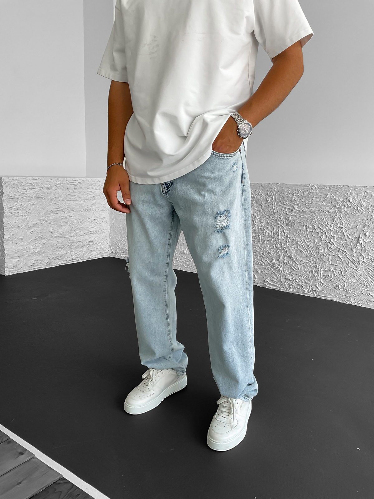 Buz Mavisi Yıkamalı Yırtıklı Baggy Jean GJ-15560