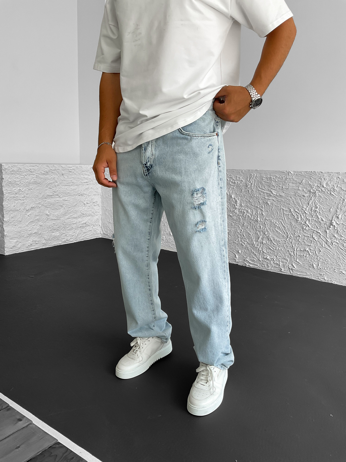 Buz Mavisi Yıkamalı Yırtıklı Baggy Jean GJ-15560