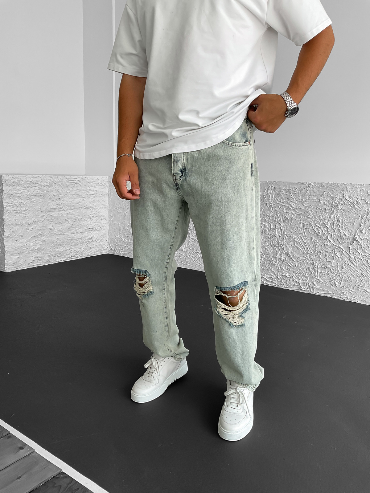 Açık Mavi Eskitme Yırtıklı Baggy Jean GJ-15599