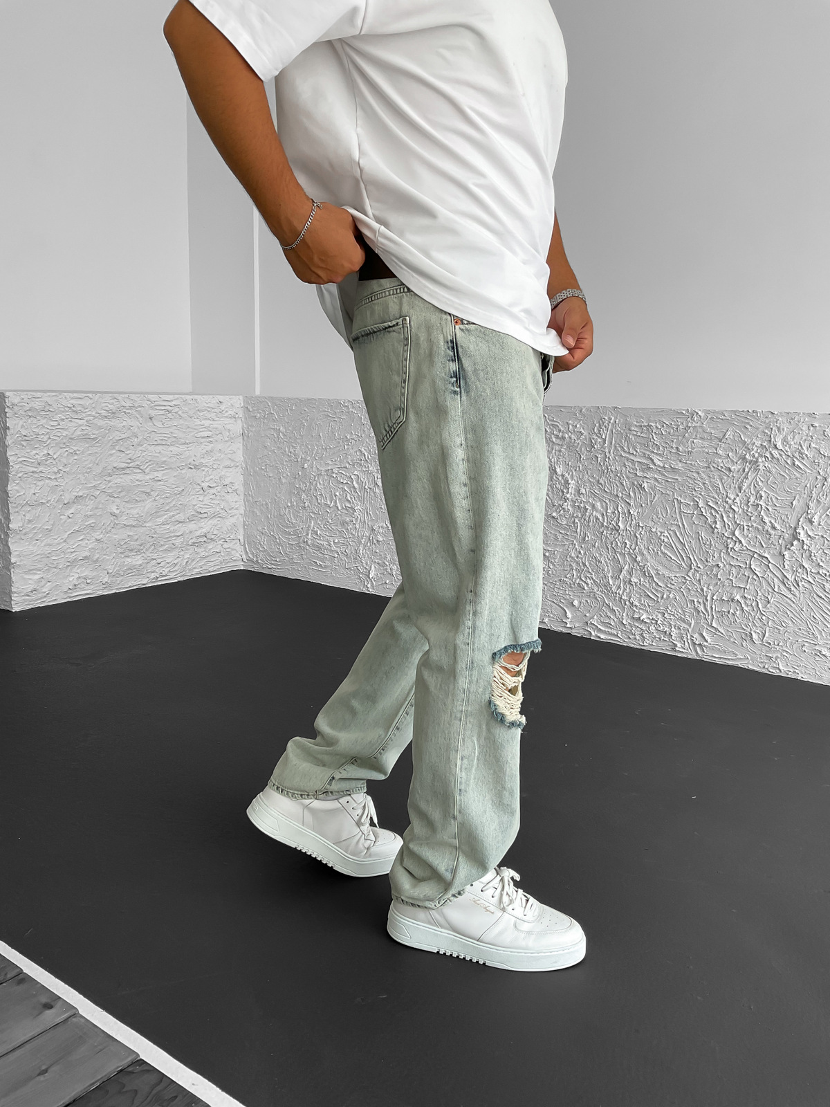 Açık Mavi Eskitme Yırtıklı Baggy Jean GJ-15599