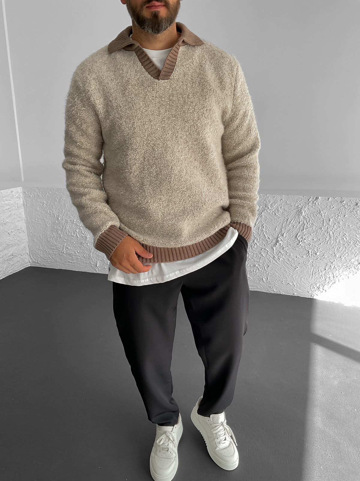 Bej V Yaka Peluş Sweat C-1027