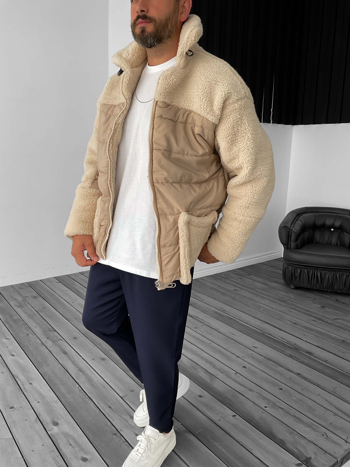 Bej Peluş Cepli Fermuarlı Ceket RC-2381